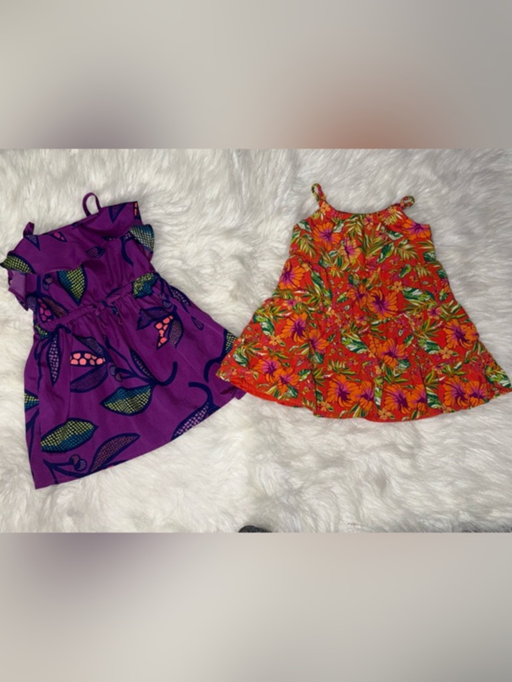 Bundle of 2 girls size 2t dresses